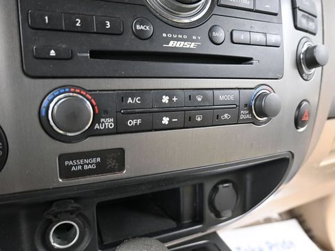 Used 2014 Nissan Armada SV AWD/4WD image 40