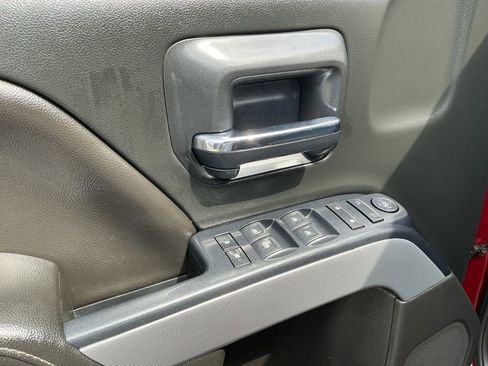 Used 2018 Chevrolet Silverado 1500 LT w/ Texas Edition image 16