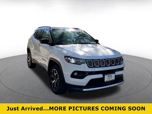 Used 2025 Jeep Compass Limited image 1