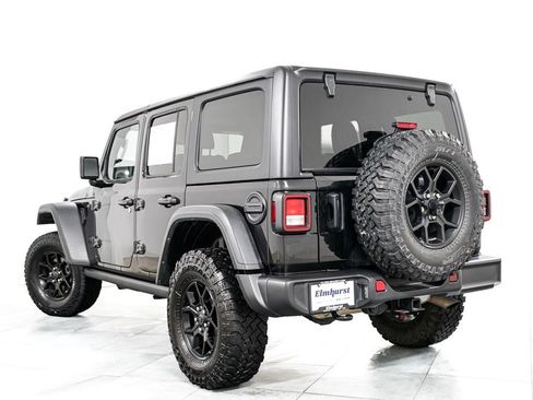 Used 2025 Jeep Wrangler Unlimited Sport AWD/4WD image 5