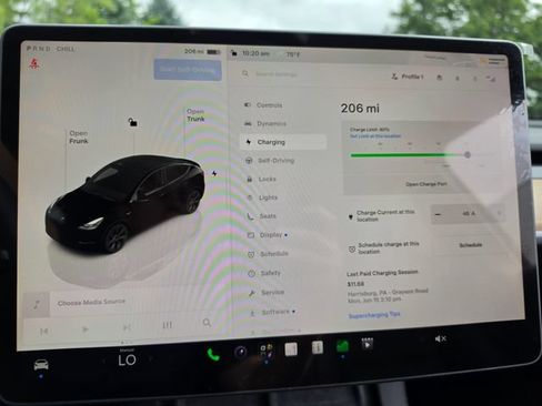 Used 2025 Tesla Model Y Long Range AWD/4WD image 47