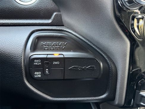 Used 2021 RAM 2500 Big Horn w/ Level 2 Equipment Group image 11