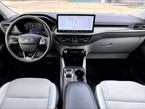 Certified 2023 Ford Escape SE image 16