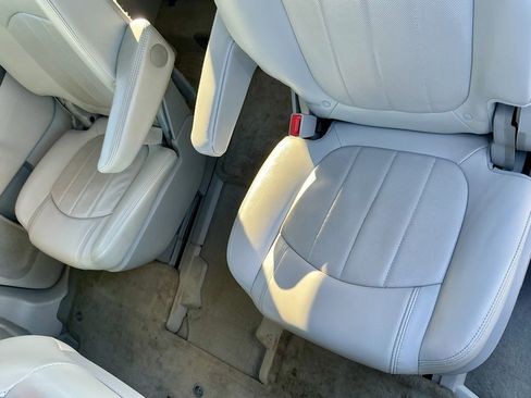 Used 2017 Buick Enclave Premium w/ Experience Buick Package image 29