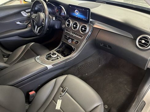 Used 2019 Mercedes-Benz C 300 Sedan w/ Premium Package image 37