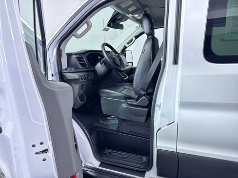 Used 2024 Ford Transit 350 XL AWD/4WD image 5
