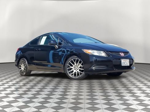 Used 2012 Honda Civic LX image 2