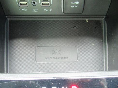 Used 2024 Jeep Grand Cherokee L Laredo AWD/4WD image 28