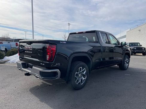 New 2026 GMC Sierra 1500 SLE w/ X31 Off-Road Package image 8