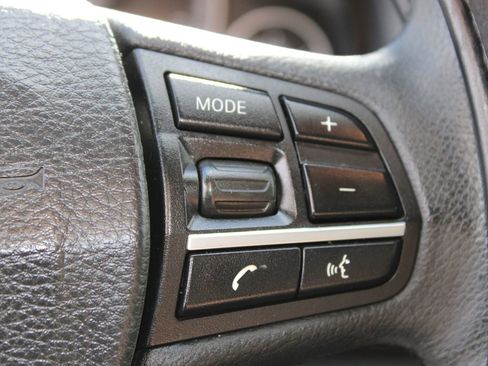 Used 2013 BMW 528i xDrive Sedan AWD/4WD image 35