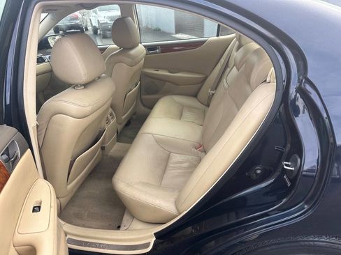 Used 2005 Lexus ES 330 image 8
