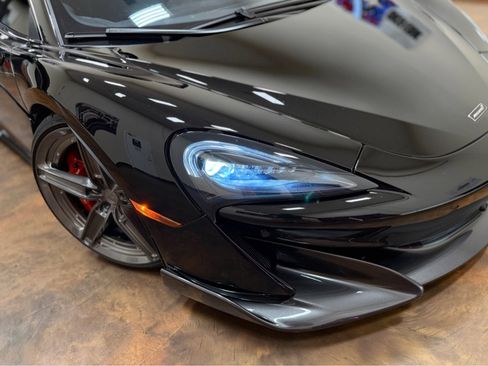 Used 2019 McLaren 600LT RWD image 67
