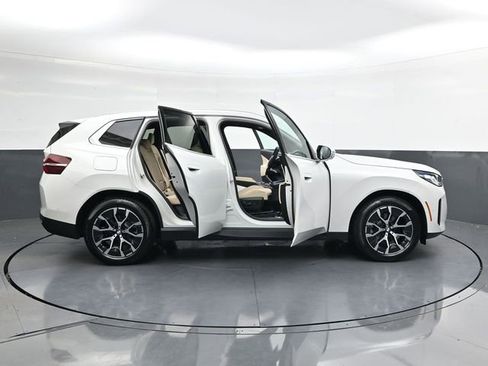 New 2026 BMW X3 xDrive30 w/ Premium Package image 36