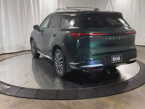 Certified 2026 INFINITI QX60 Luxe w/ Family Package image 8