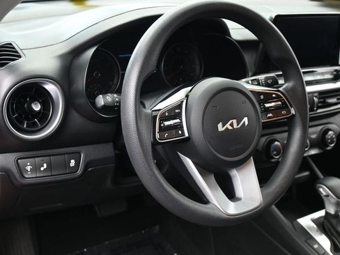 Used 2023 Kia Forte LXS w/ LXS Technology Package image 14