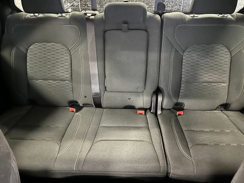 Used 2025 RAM 1500 Big Horn AWD/4WD image 18