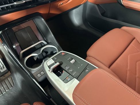 New 2026 BMW X2 xDrive28i w/ M Sport Package image 18