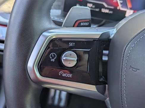 Certified 2024 BMW 760i xDrive w/ Premium Package 2 image 10