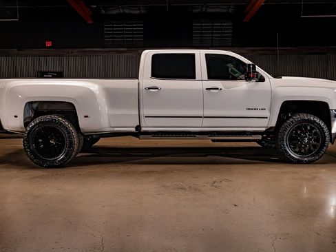 Used 2016 Chevrolet Silverado 3500 LTZ w/ Duramax Plus Package AWD/4WD image 11