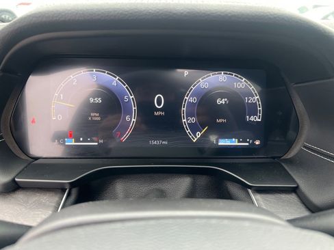 Used 2025 Jeep Grand Cherokee L Limited w/ Luxury Tech Group II image 18