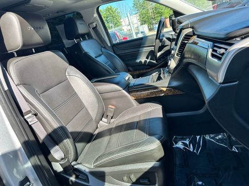 Used 2016 GMC Yukon XL Denali w/ Open Road Package AWD/4WD image 10