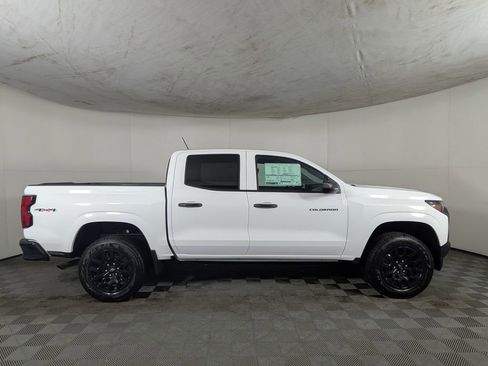 New 2026 Chevrolet Colorado W/T w/ WT Custom Package AWD/4WD image 6