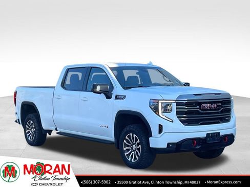 Used 2022 GMC Sierra 1500 AT4 w/ AT4 Preferred Package image 7
