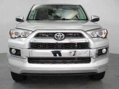 Used 2019 Toyota 4Runner Limited image 2