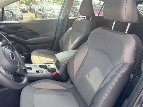 Used 2025 Subaru Crosstrek 2.0i Premium image 23