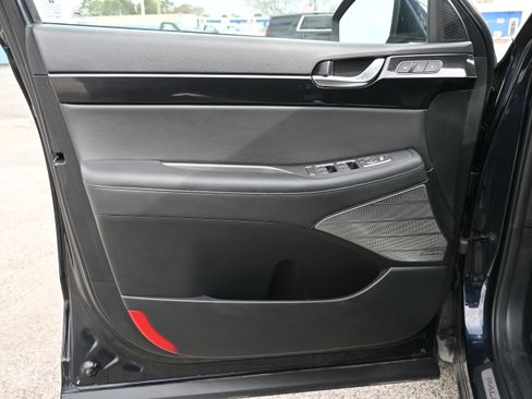 Used 2022 Hyundai Palisade Limited image 12