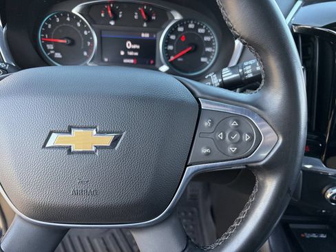 Used 2023 Chevrolet Traverse LT FWD image 26