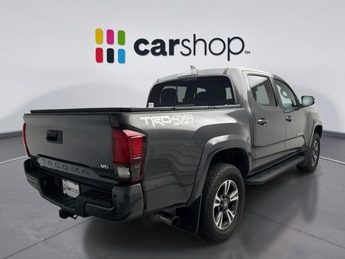 Used 2019 Toyota Tacoma TRD Sport AWD/4WD image 5