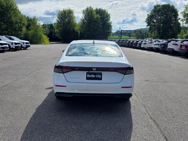 Used 2024 Honda Accord EX image 8