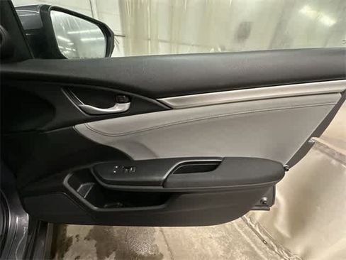 Used 2019 Honda Civic EX image 24