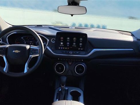 Used 2023 Chevrolet Blazer LT image 17