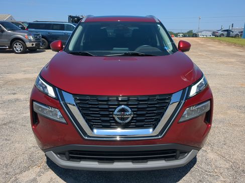 Used 2021 Nissan Rogue SV w/ Premium Package FWD image 7