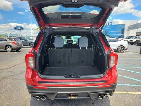 Used 2023 Ford Explorer ST w/ Equipment Group 401A AWD/4WD image 28