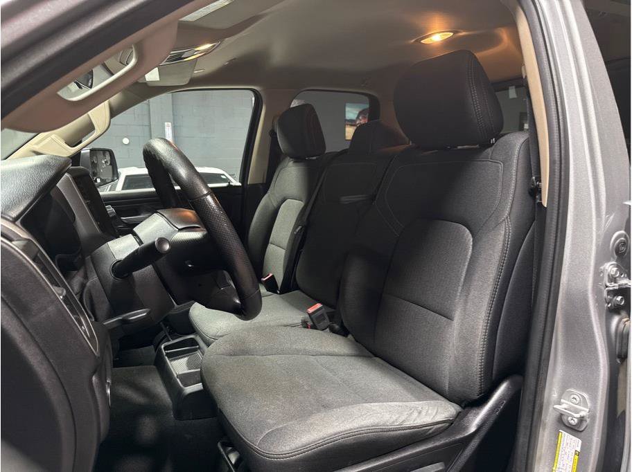 Used 2019 RAM 1500 Tradesman RWD image 7