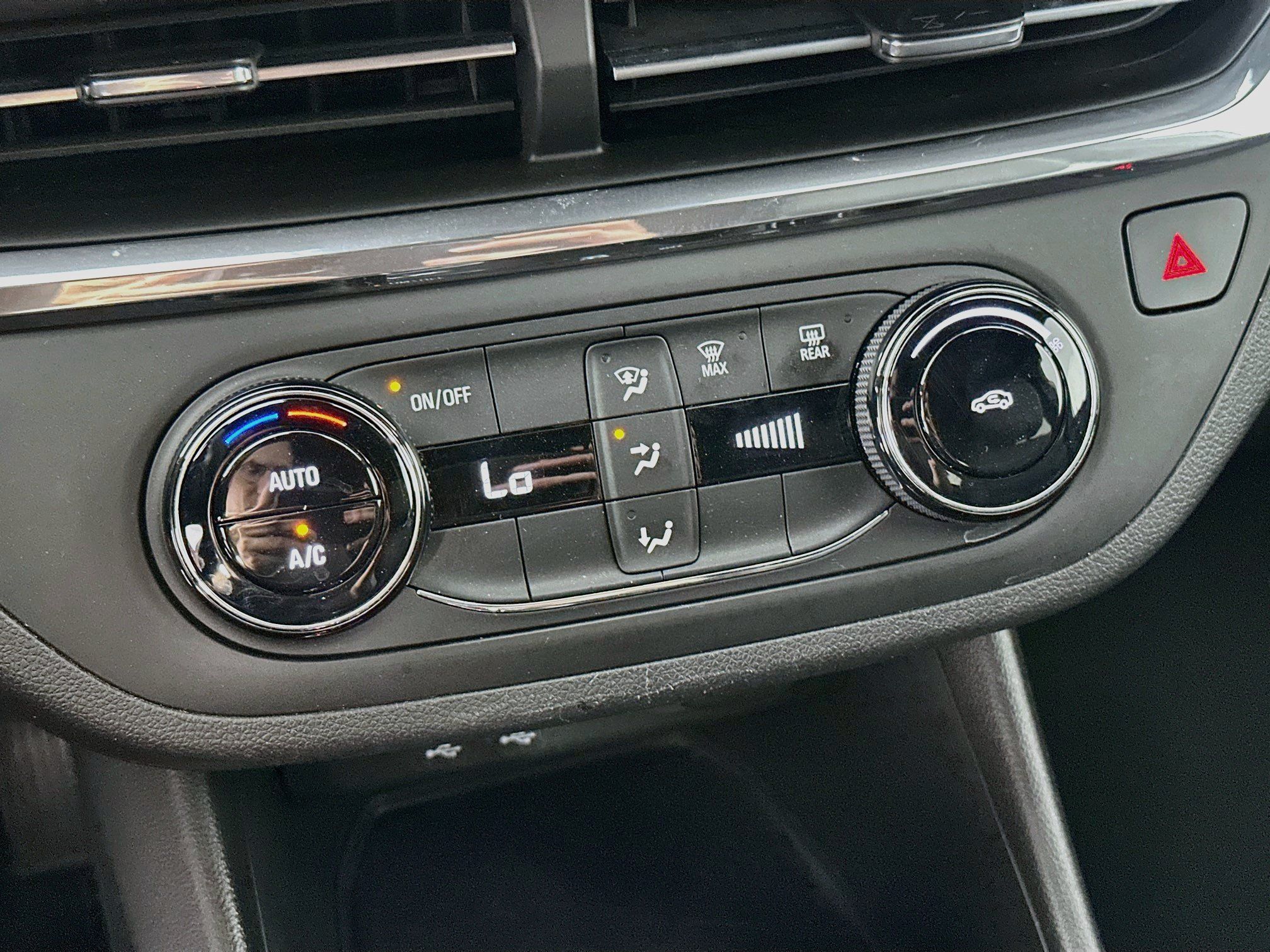 Used 2026 Buick Envista Preferred FWD image 22