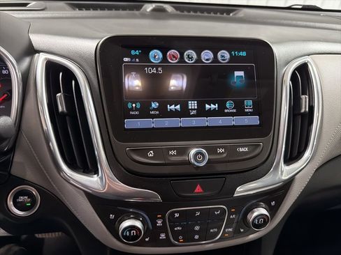 Used 2018 Chevrolet Equinox Premier image 28