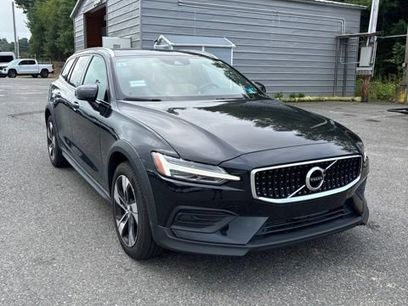 Used 2020 Volvo V60 T5 Cross Country w/ Protection Package