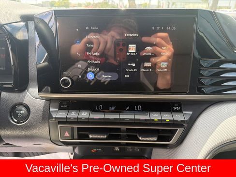 Used 2026 Toyota Camry SE FWD image 18
