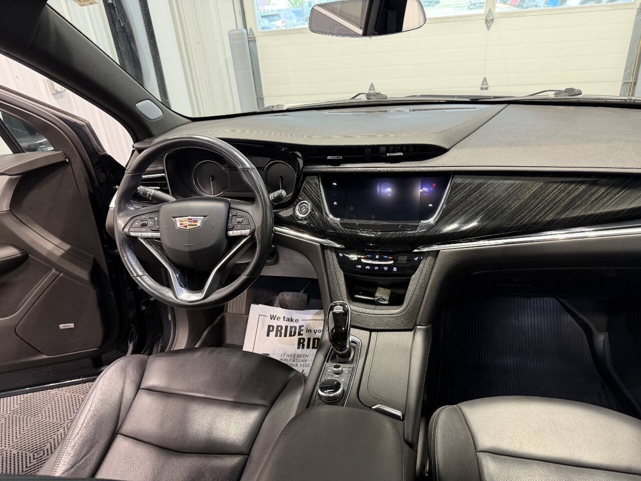 Used 2020 Cadillac XT6 Premium Luxury AWD/4WD image 19