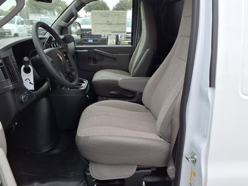 New 2025 Chevrolet Express 2500 w/ Driver Convenience Package image 6