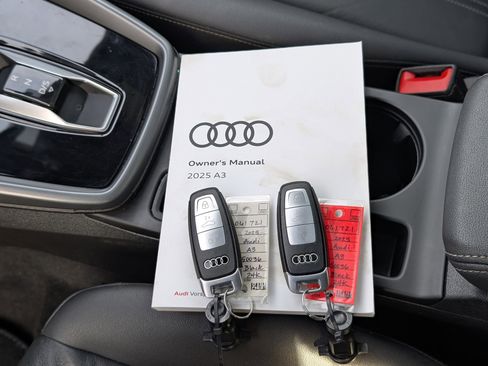 Used 2025 Audi A3 2.0T Premium image 35