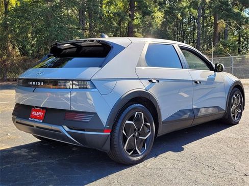 Used 2023 Hyundai Ioniq 5 SEL w/ Cargo Package image 4