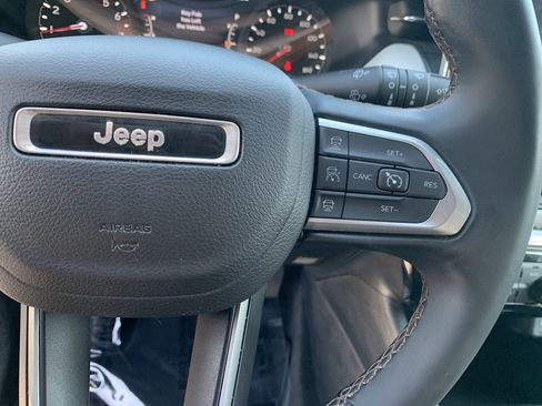 Certified 2022 Jeep Compass Limited AWD/4WD image 20