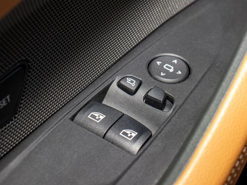 Used 2024 BMW M440i M440i w/ Premium Package image 24