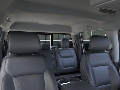 New 2026 Ford F250 Lariat w/ Black Appearance Package image 22