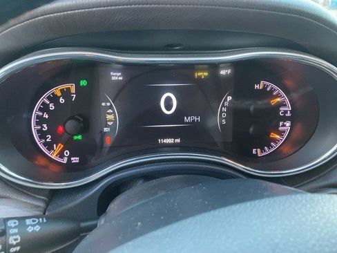 Used 2015 Jeep Grand Cherokee Overland w/ Advanced Technology Group image 16